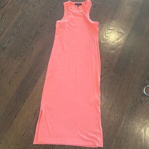 Banana Republic Ribbed salmon color racer back maxi dress with slits